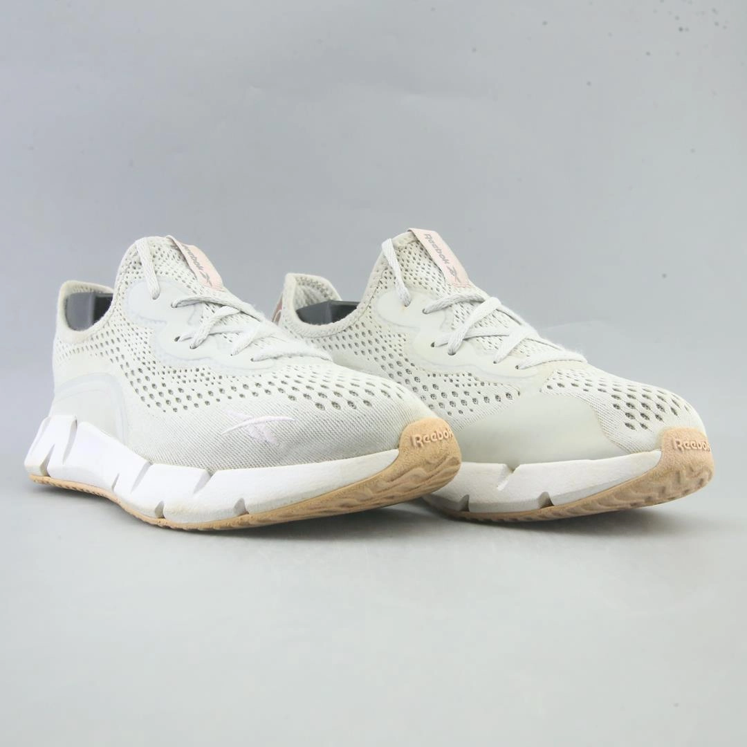 REEBOK ZIG SKY Reebok athletic footwear visuals