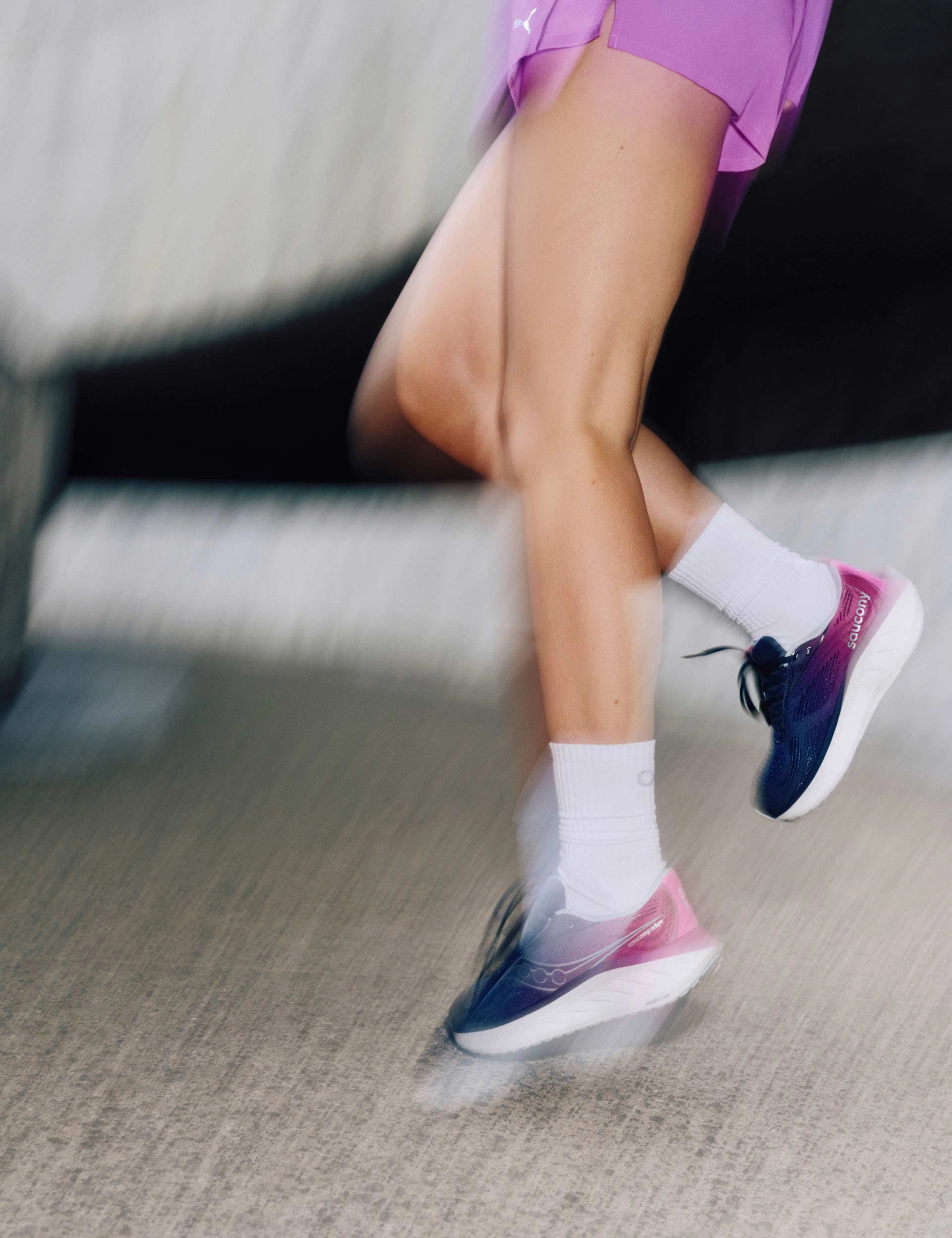 Ride 18 - Navy/Fuchsia Saucony versatile athletic footwear