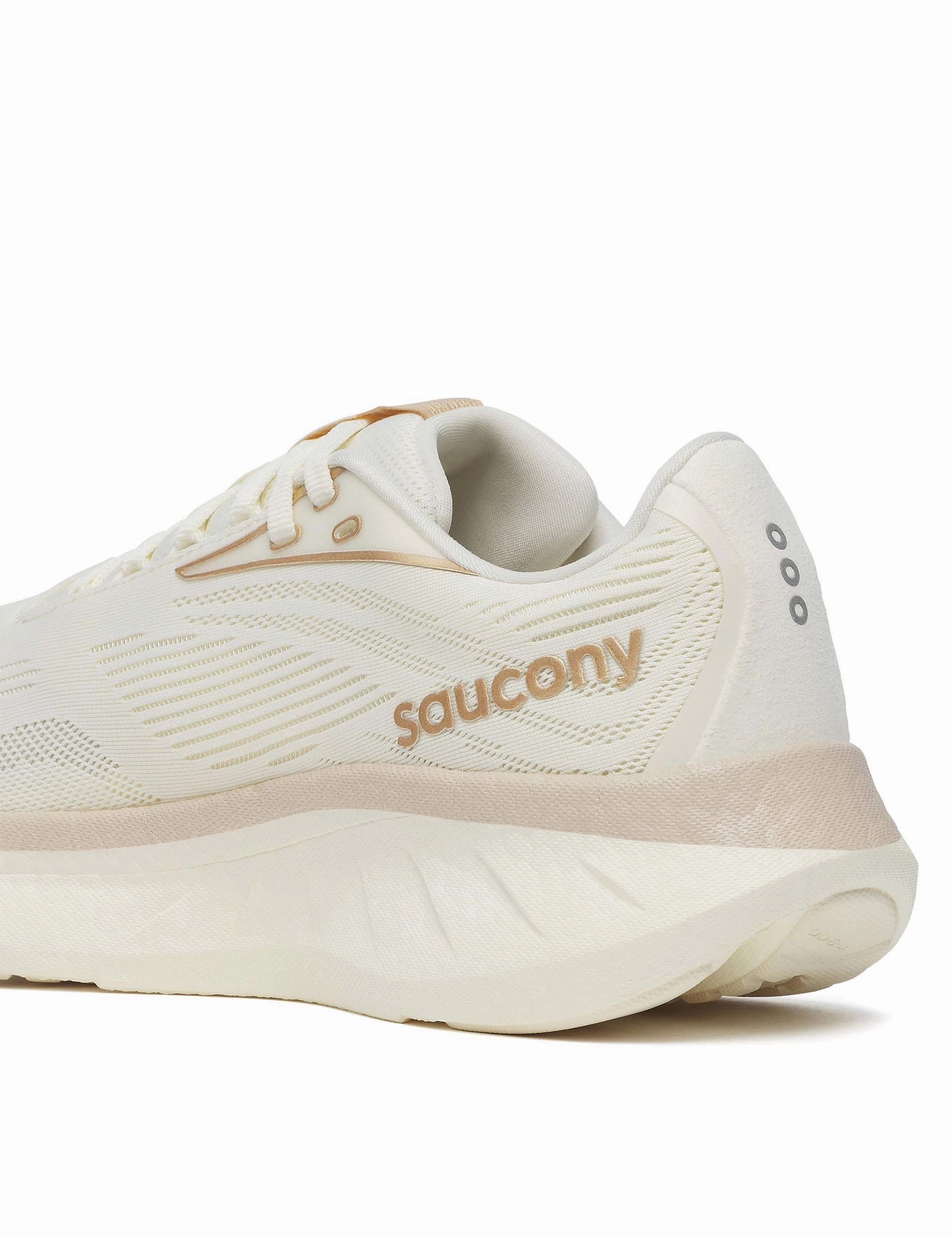 Ride 18 - Vanilla Saucony versatile athletic footwear