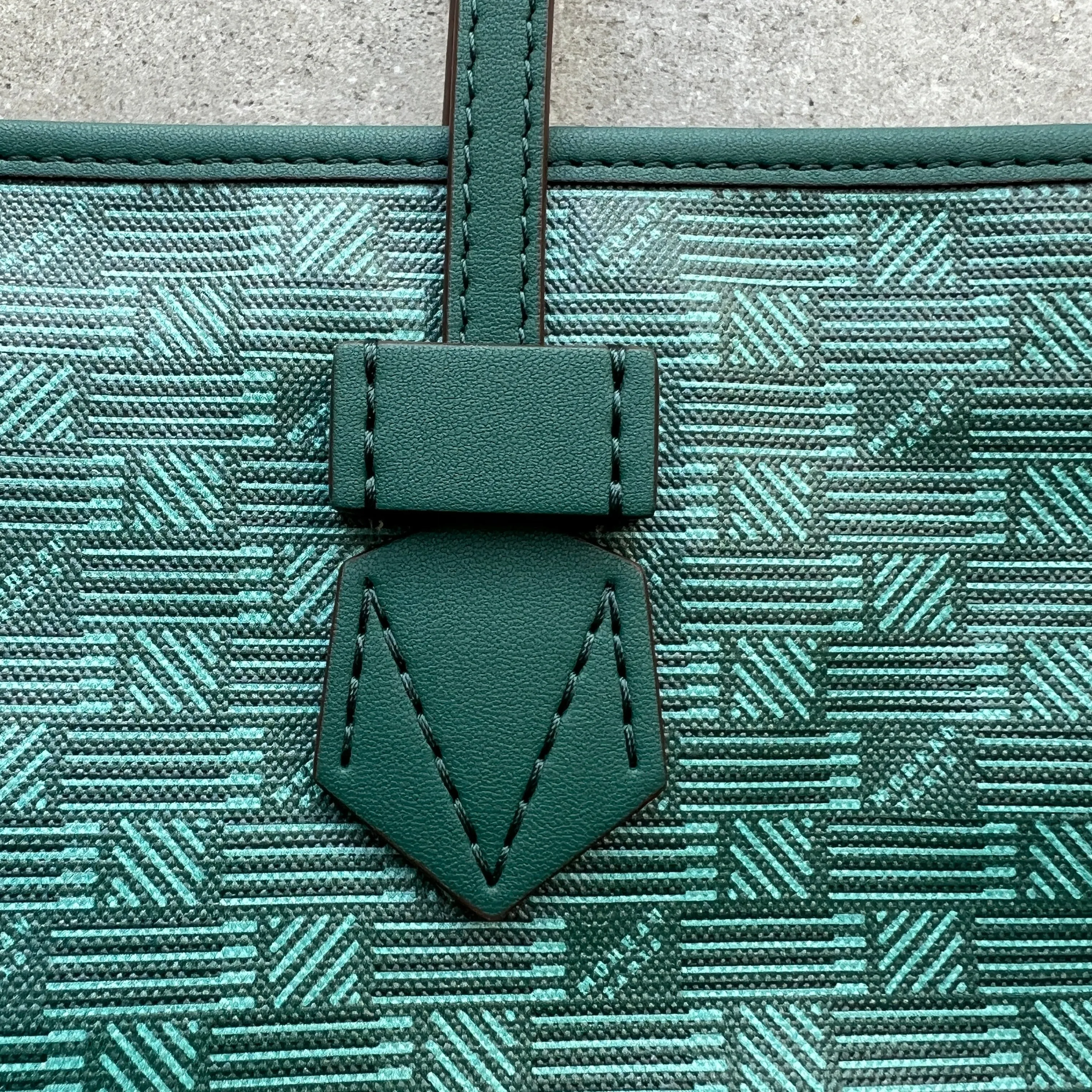 Saint Tropez Zip Tote GM, Dark Green Moreau Bags