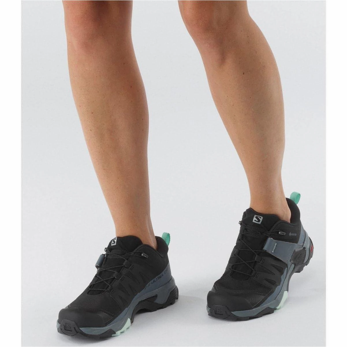 Salomon X Ultra 4 GORE-TEX Womens Walking Shoes - Black Advanced Grip Runners