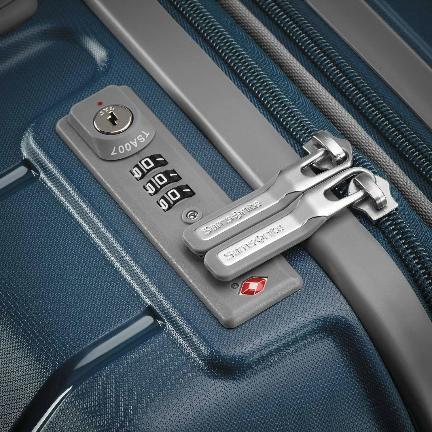 Samsonite Freeform 21" 4-Wheel Carry-On Luggage Bags Samsonite