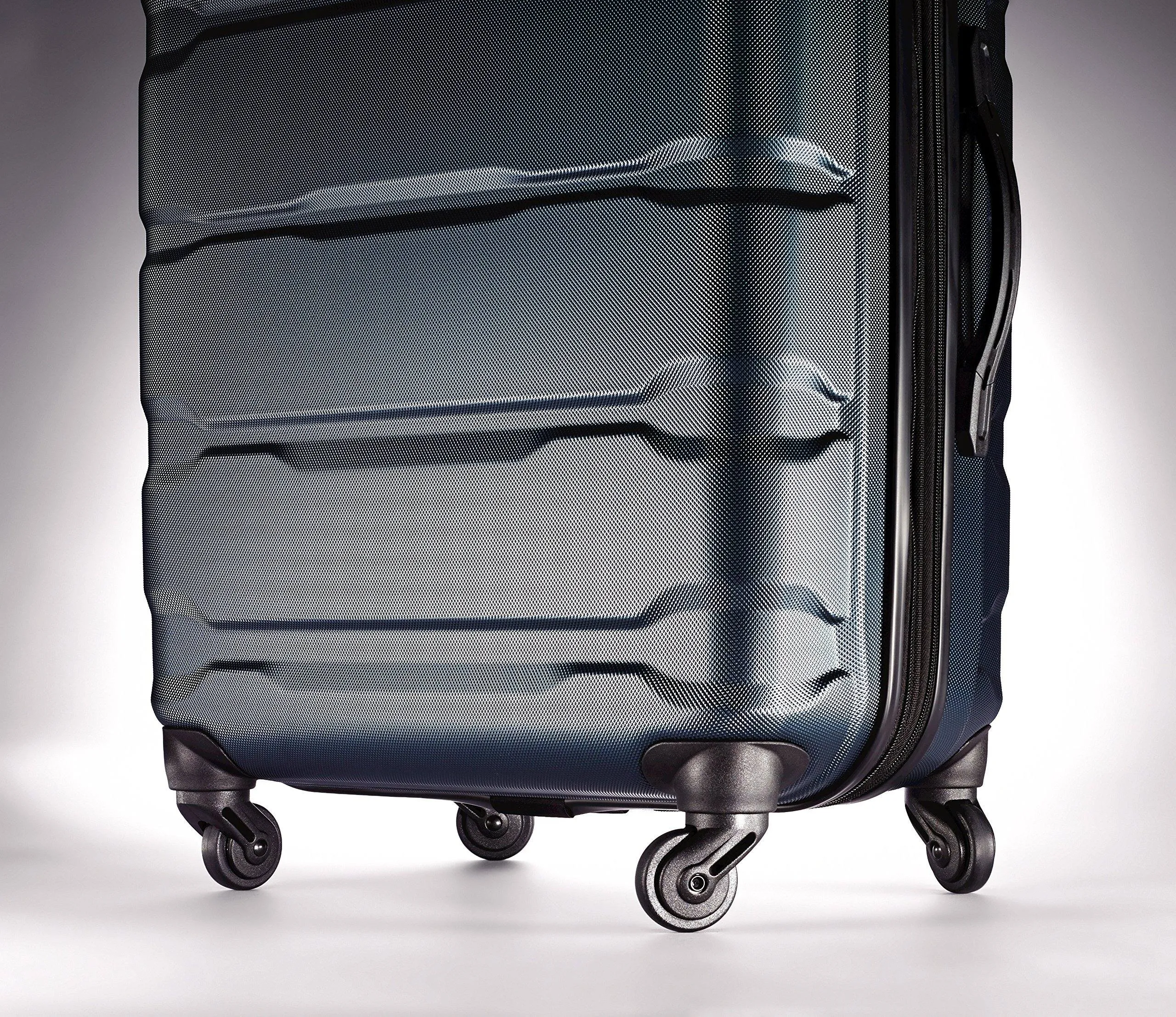 Samsonite Omni PC 24" Hardshell 4-Wheel Medium Luggage Bags Samsonite