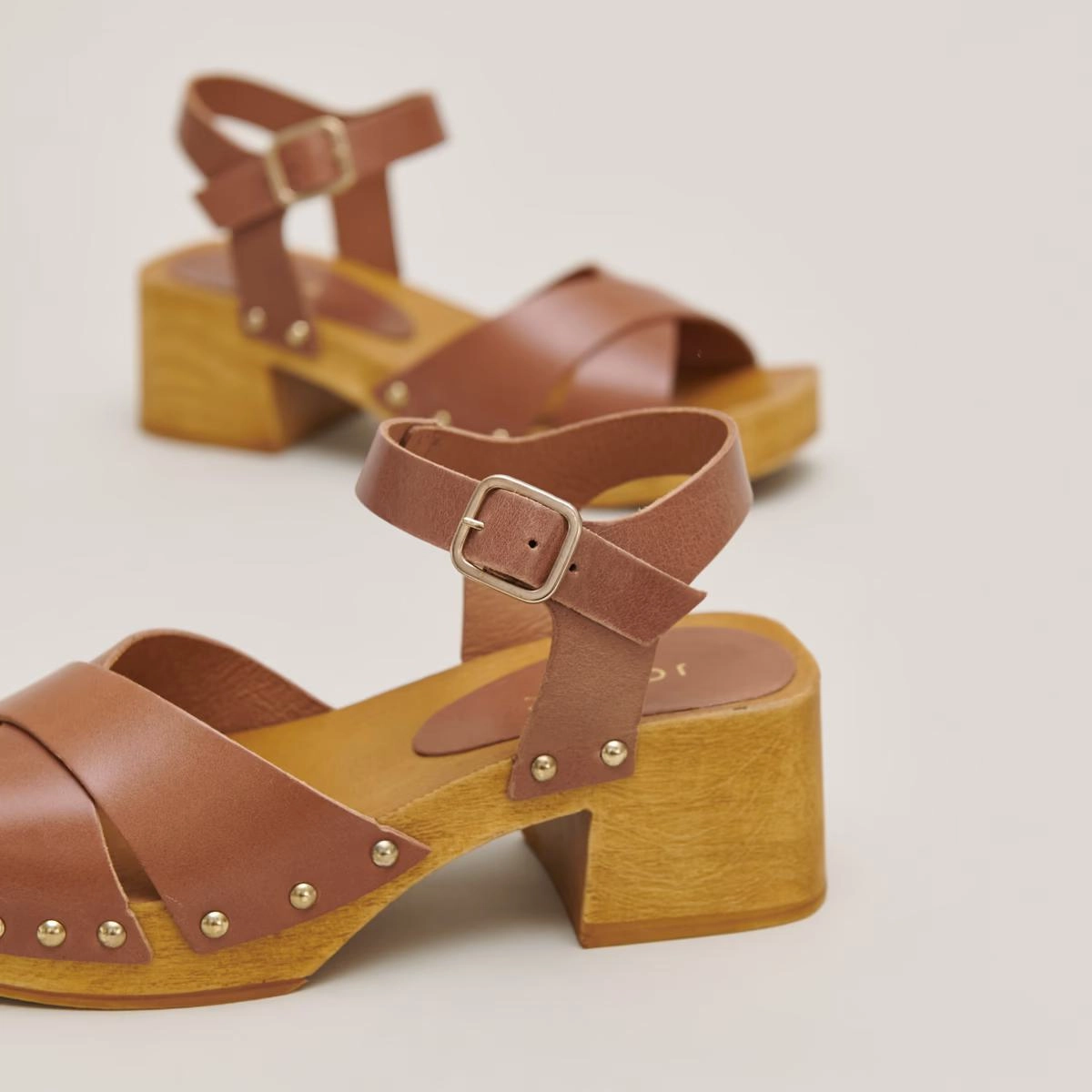 Sandal Mae Bis Cuir Cognac Stylish Footwear