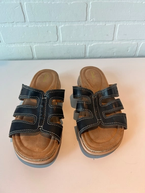 Sandals Flats By Clarks In Black & Tan, Size: 9 Clarks leather shoes for daily wear