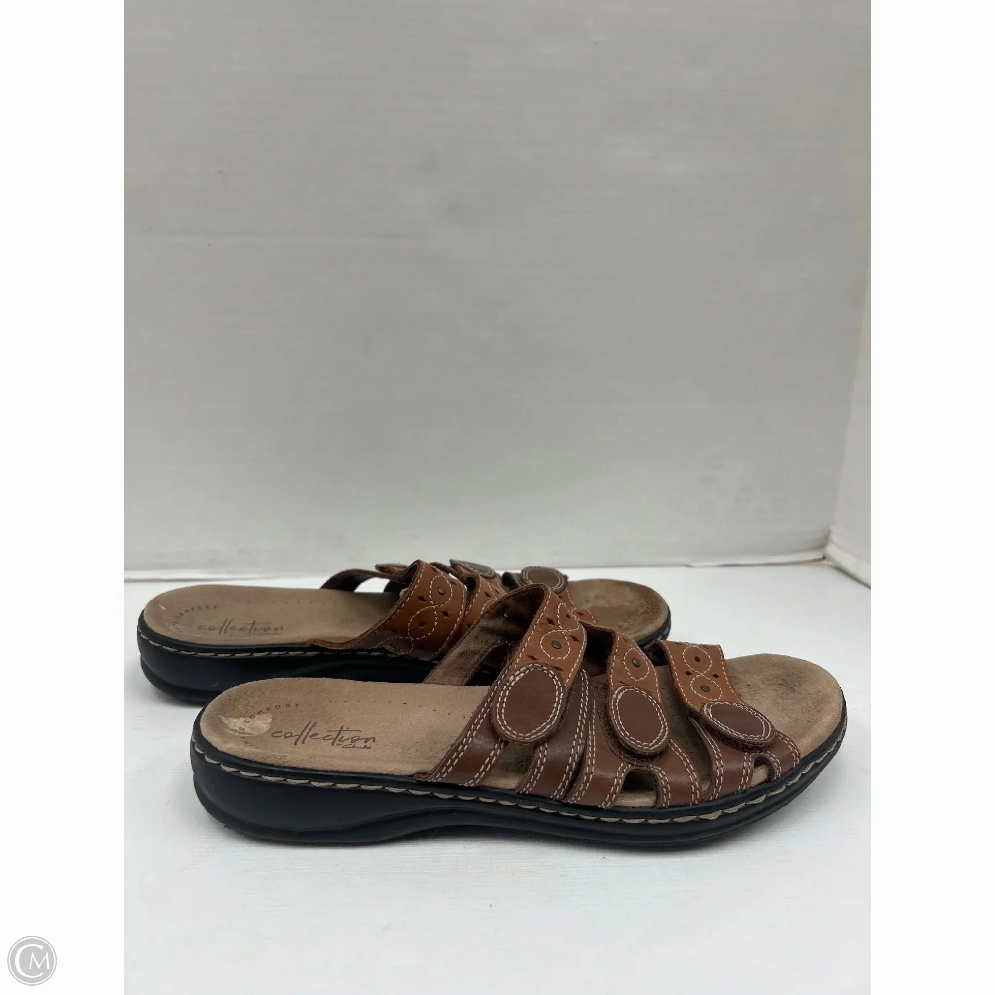 Sandals Flats By Clarks In Brown, Size: 9.5 Leather Footwear