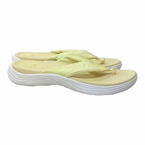 SANDALS FLATS by CLARKS In YELLOW, Size: 7 Clarks leather shoes for daily wear