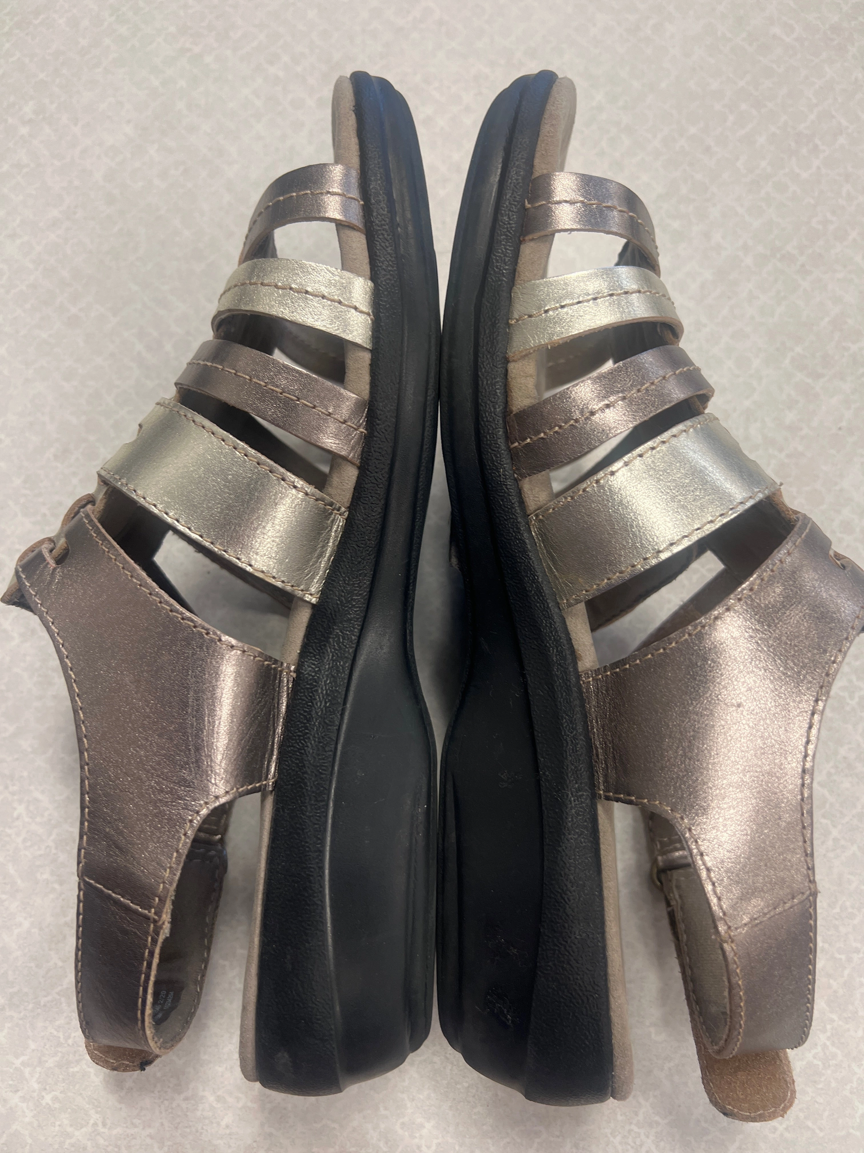 Sandals Flats By Clarks  Size: 8.5 Leather Footwear