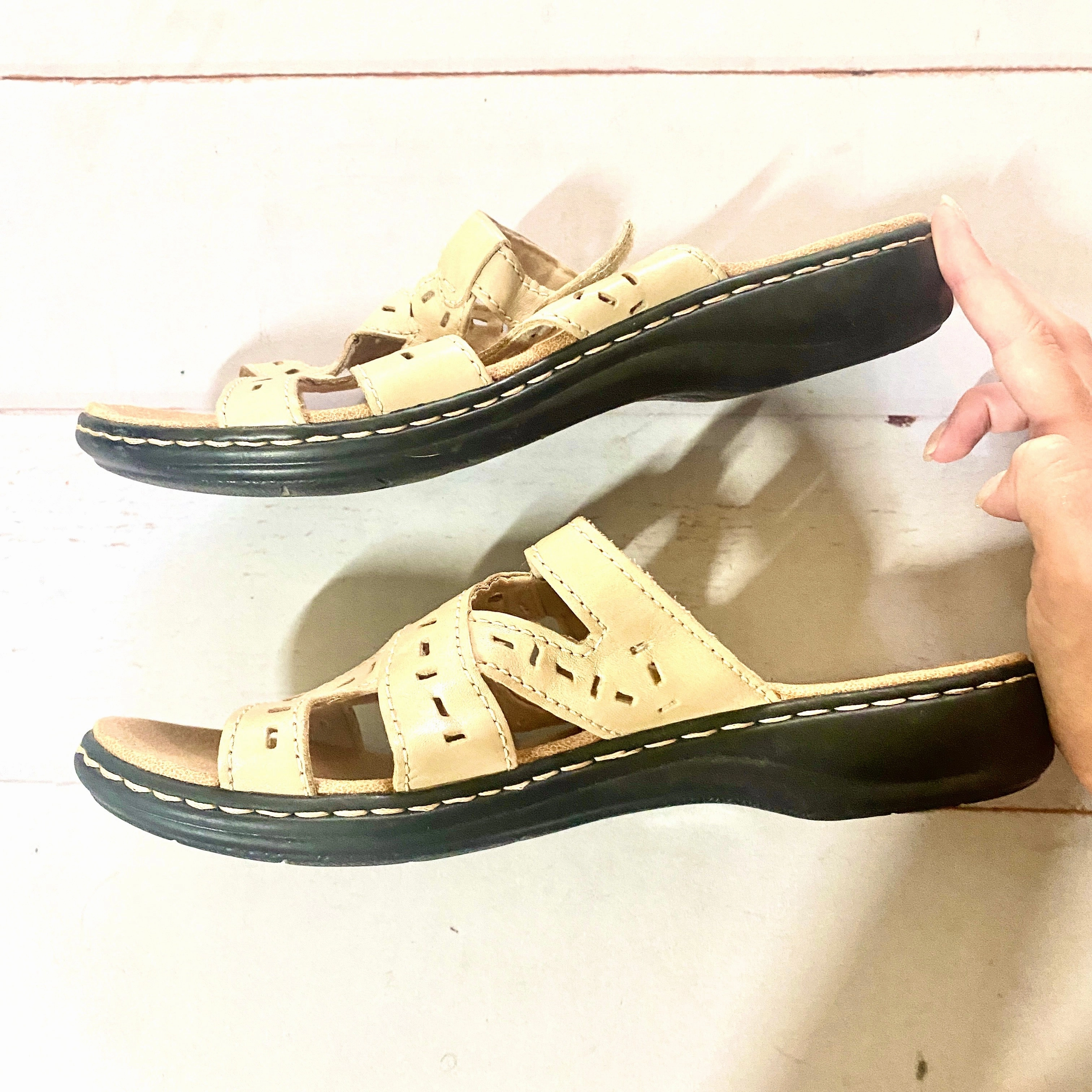 Sandals Flats By Clarks  Size: 8.5 Leather Footwear