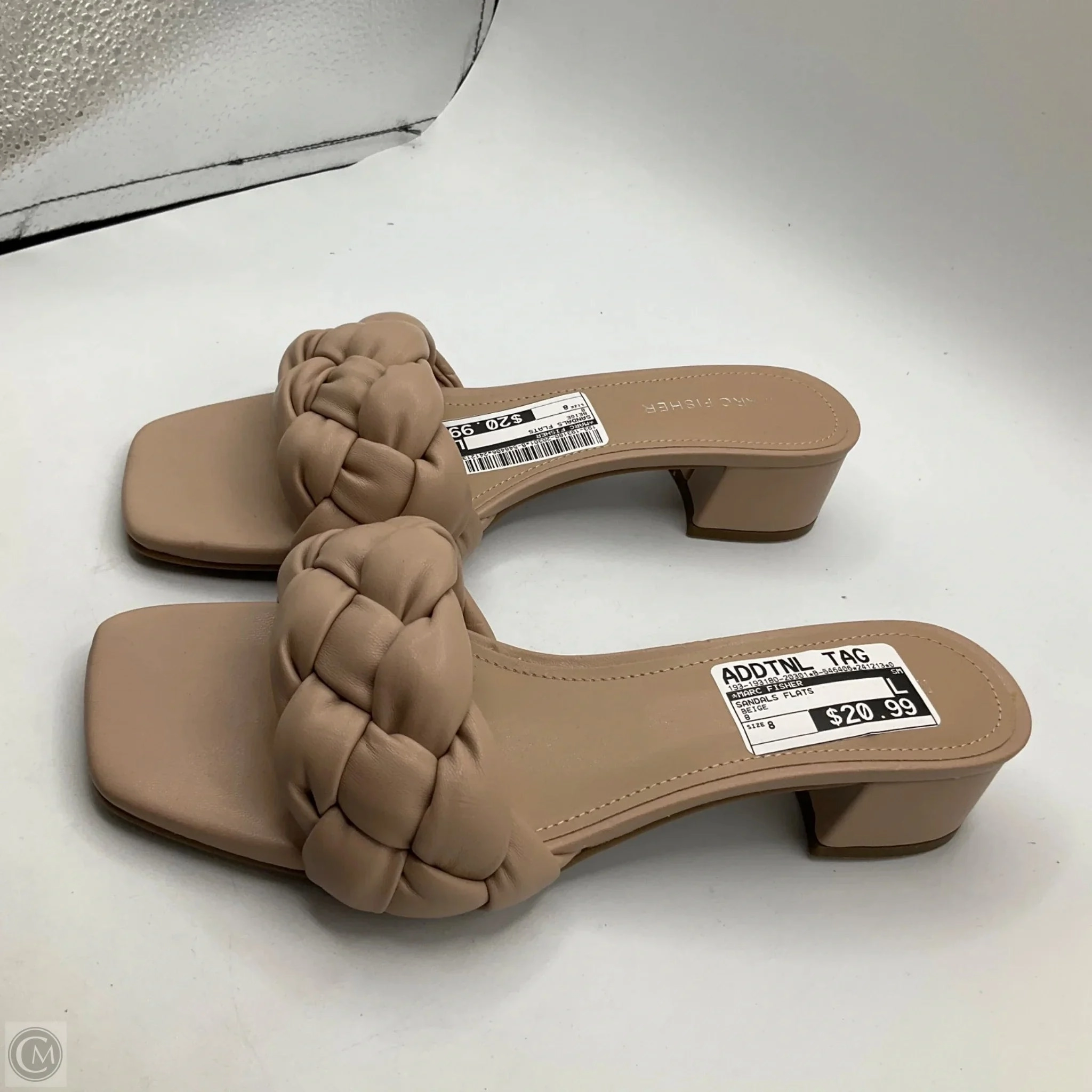 Sandals Flats By Marc Fisher In Beige, Size: 8 Fashion Heels