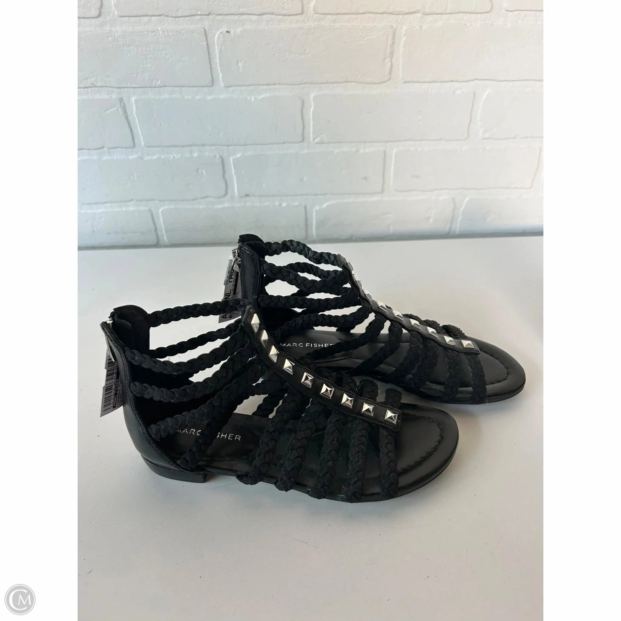 Sandals Flats By Marc Fisher In Black, Size: 6.5 Fashion Heels