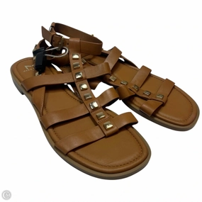 Sandals Flats By Marc Fisher In Brown, Size: 9.5 Marc Fisher fashion shoes with block heels