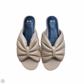Sandals Flats By Marc Fisher In Tan, Size: 8 Marc Fisher fashion shoes with block heels