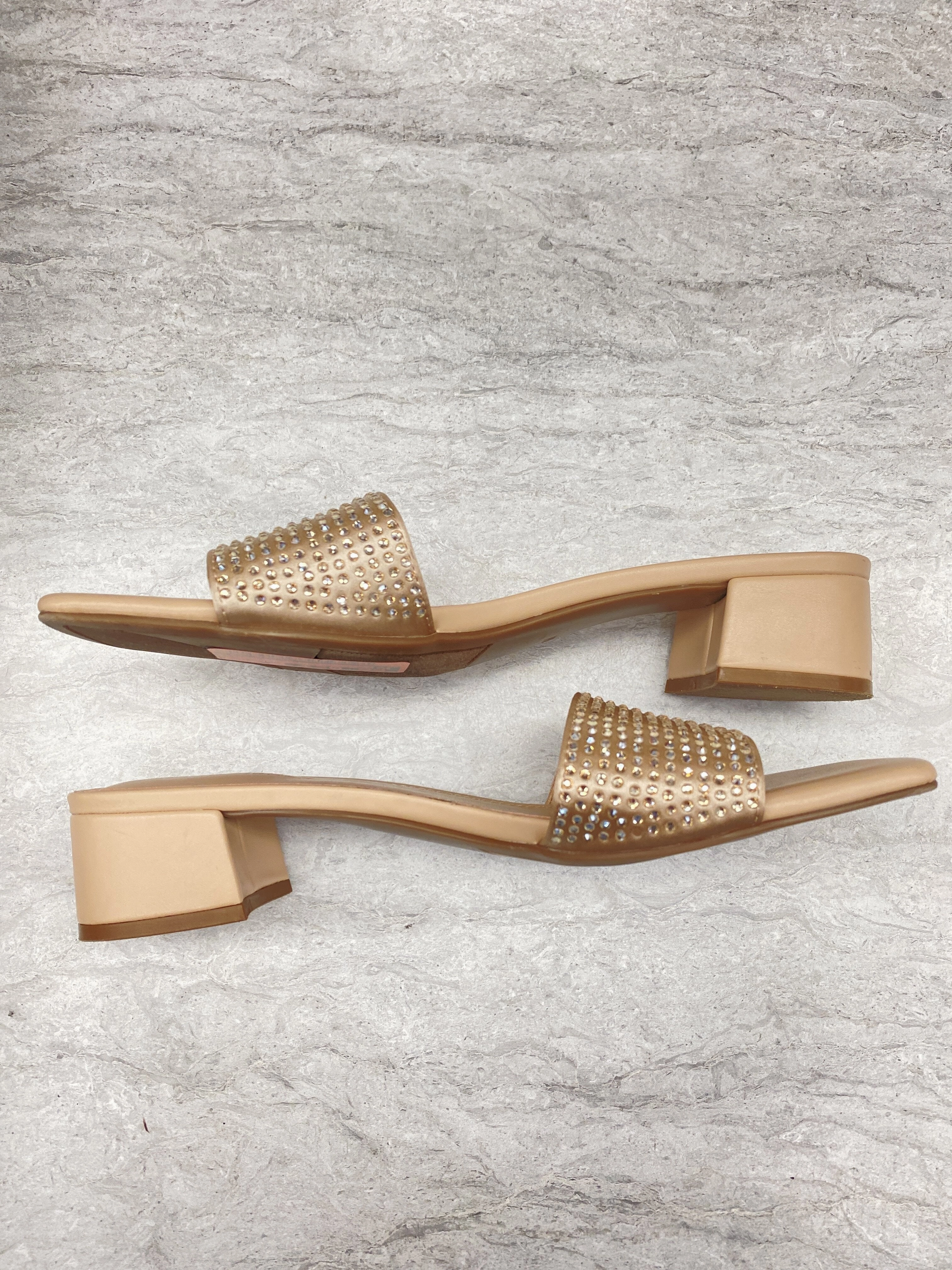 Sandals Flats By Marc Fisher  Size: 8 Fashion Heels