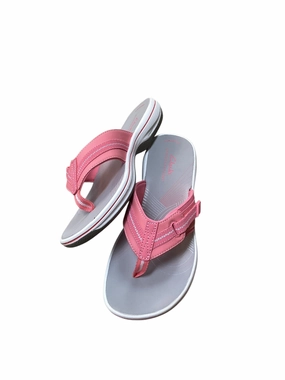 Sandals Flip Flops By Clarks In Grey & Pink, Size: 6 Clarks leather shoes for daily wear