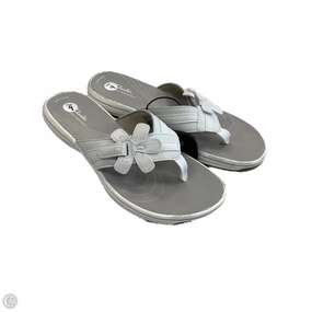 Sandals Flip Flops By Clarks In Grey & White, Size: 9 Clarks leather shoes for daily wear