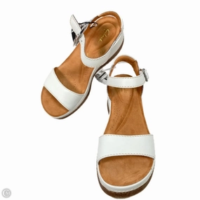Sandals Heels Platform By Clarks In White, Size: 7 Clarks leather shoes for daily wear