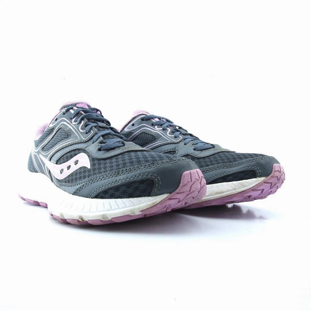 SAUCONY COHESION 12 Saucony running shoe close-ups