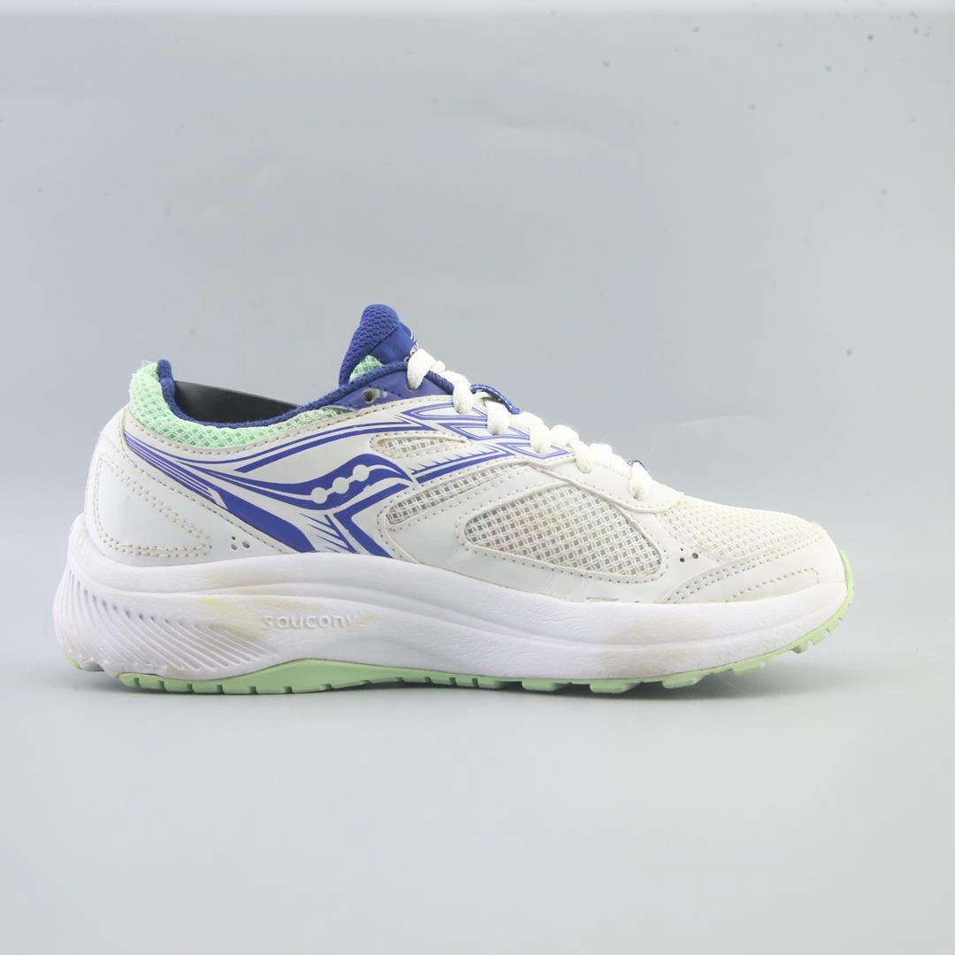SAUCONY  COHESION 14 Saucony casual footwear looks