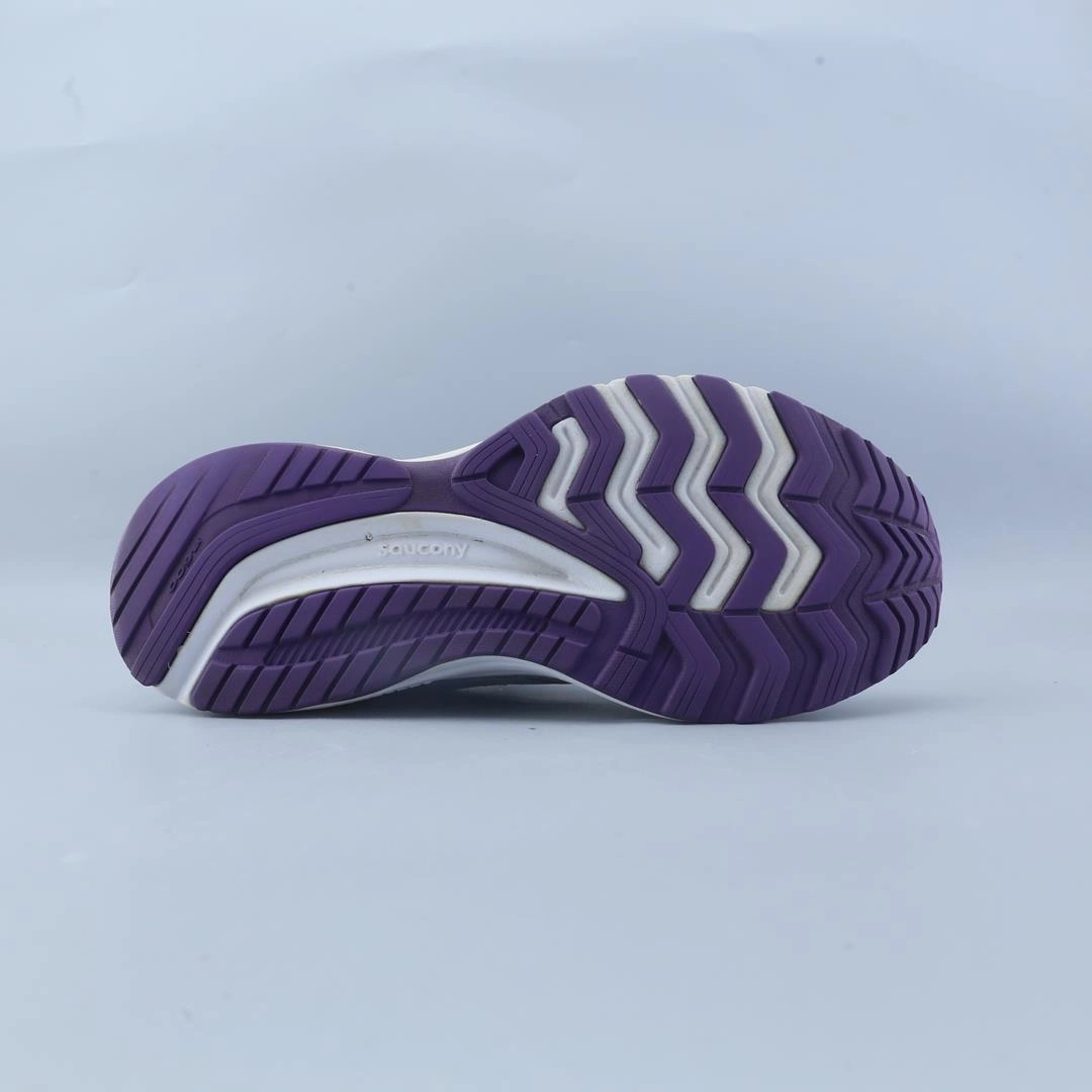 SAUCONY COHESION 15 Saucony sport shoe imagery