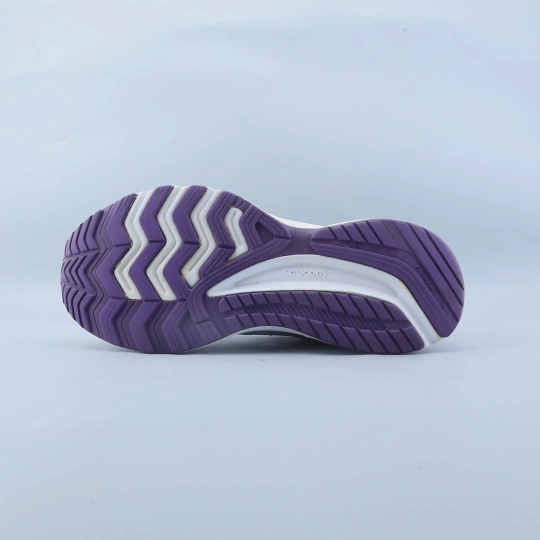 SAUCONY COHESION 15 Saucony sport shoe imagery