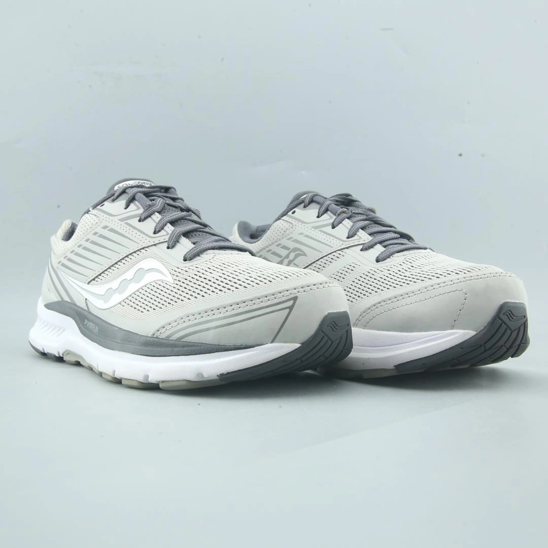 SAUCONY ECHELON 8 Saucony sport shoe imagery