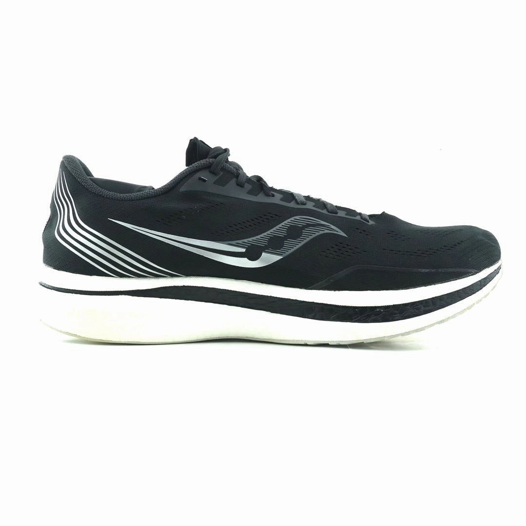 SAUCONY ENDHORPHIN PRO Saucony running shoe close-ups