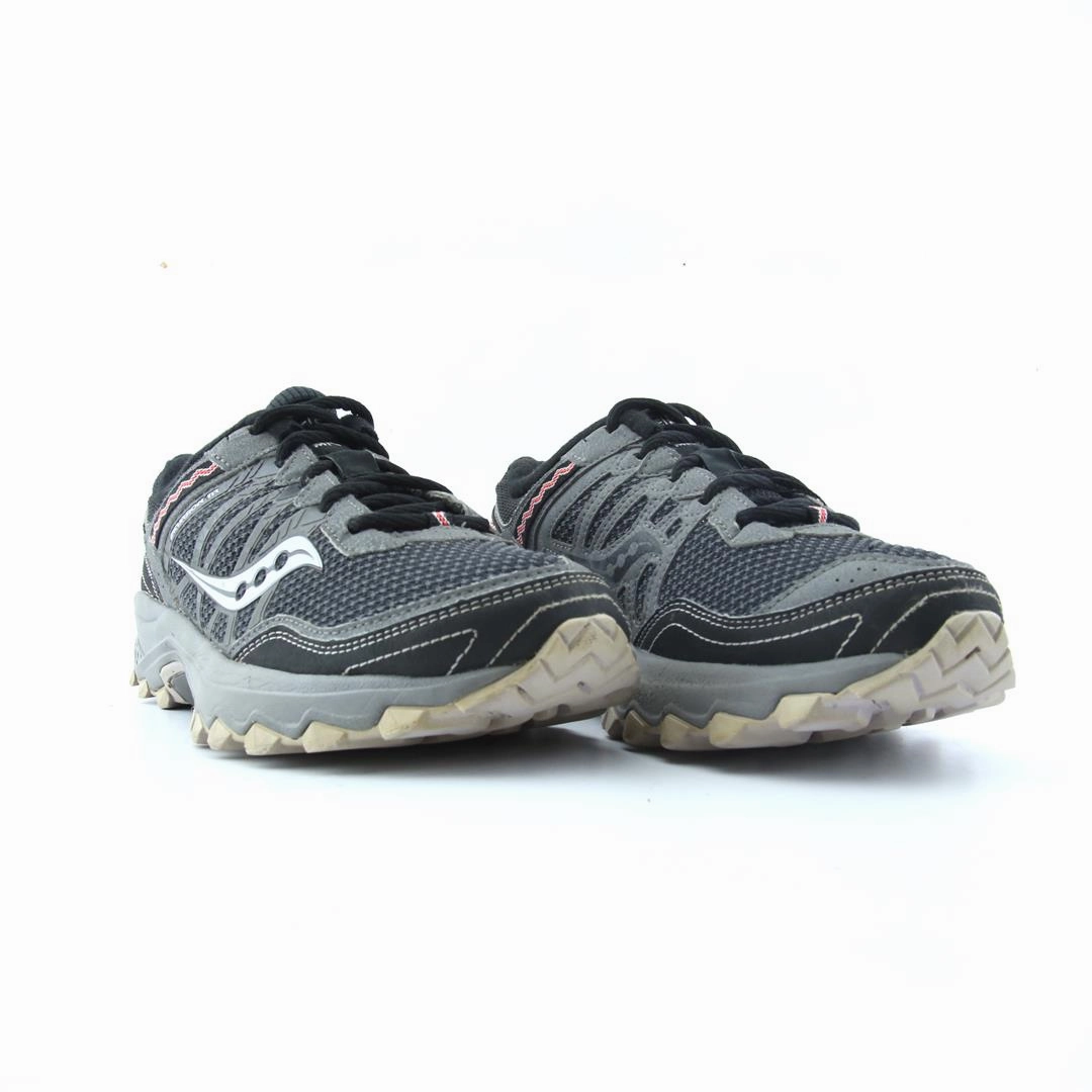 SAUCONY EXCURSION TRAIL RUN Saucony sport shoe imagery