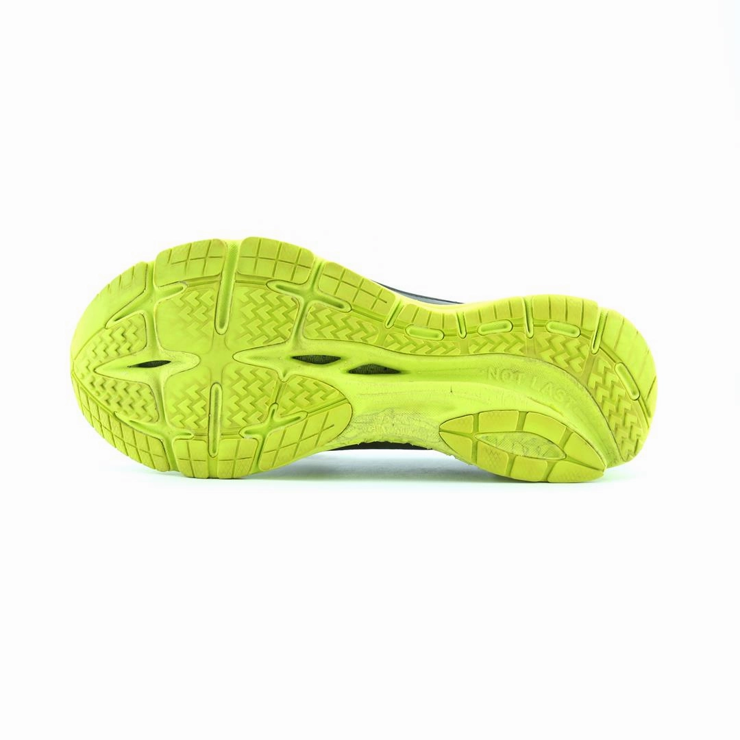 SAUCONY  FASTWITCH 8 Saucony sport shoe imagery