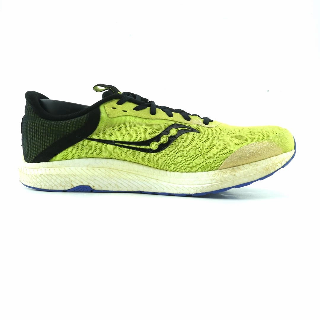 SAUCONY FREEDOM 5 Saucony running shoe close-ups