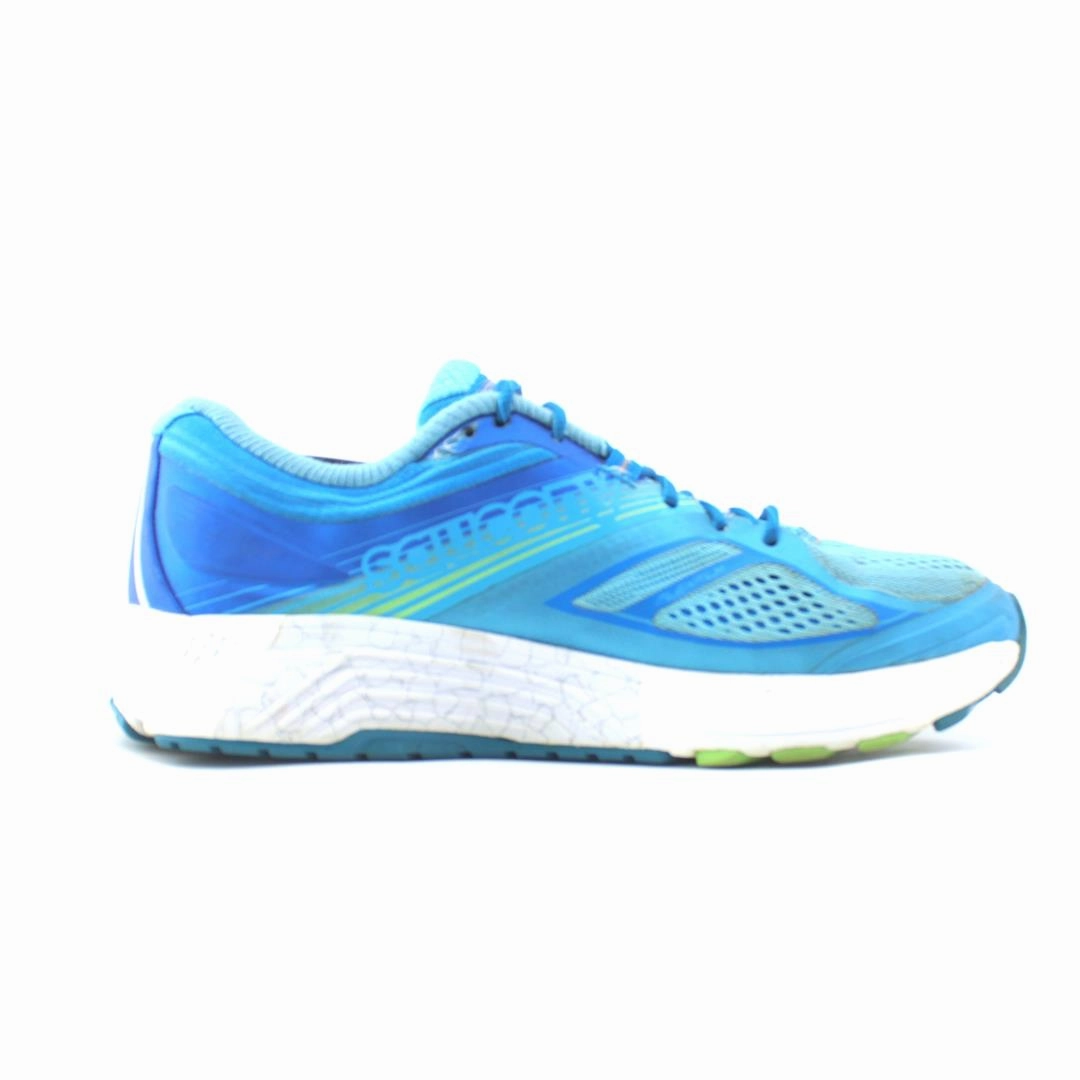 SAUCONY GUIDE 10 Saucony casual footwear looks