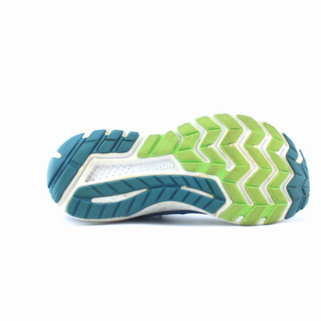 SAUCONY GUIDE 10 Saucony casual footwear looks
