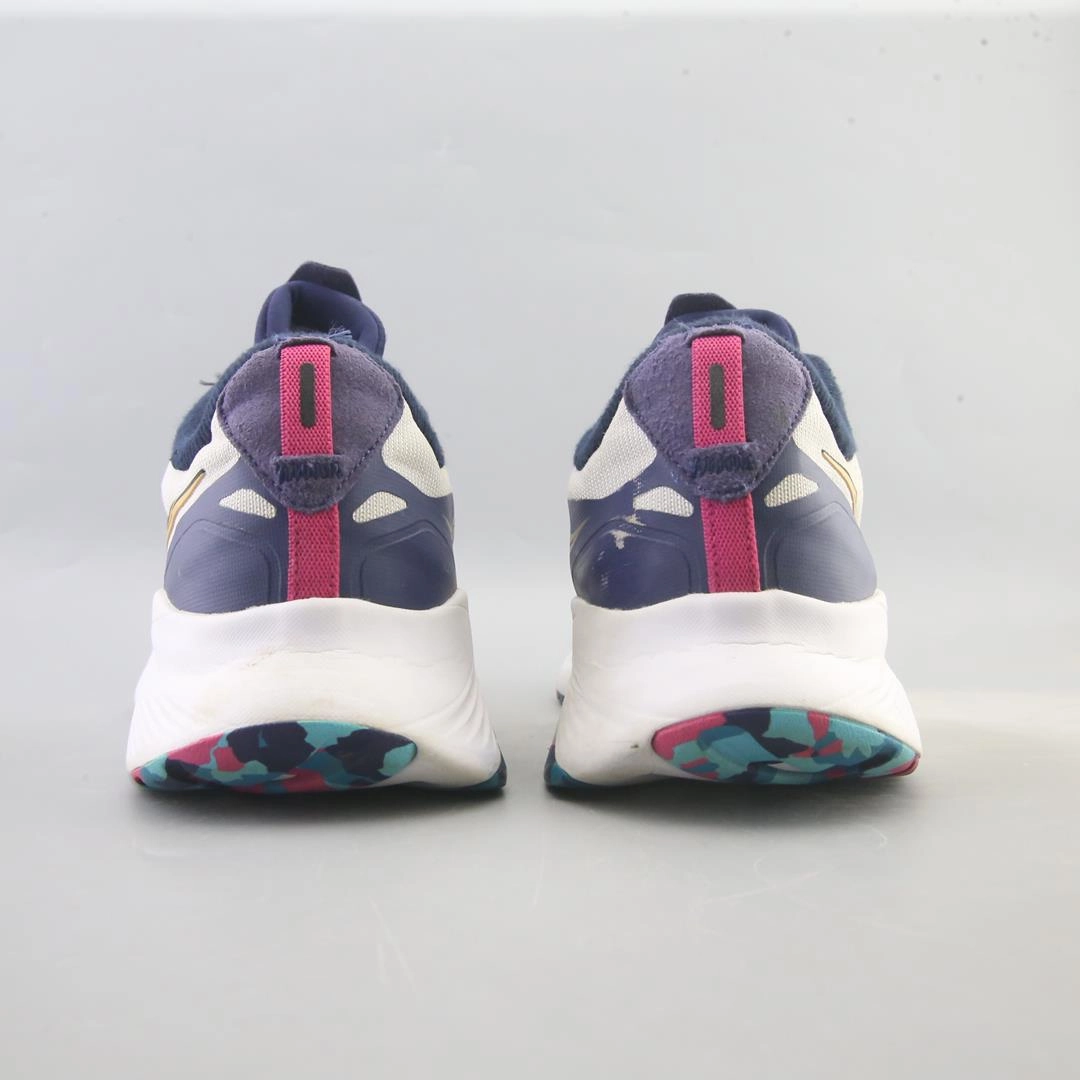 SAUCONY GUIDE 15 Saucony casual footwear looks