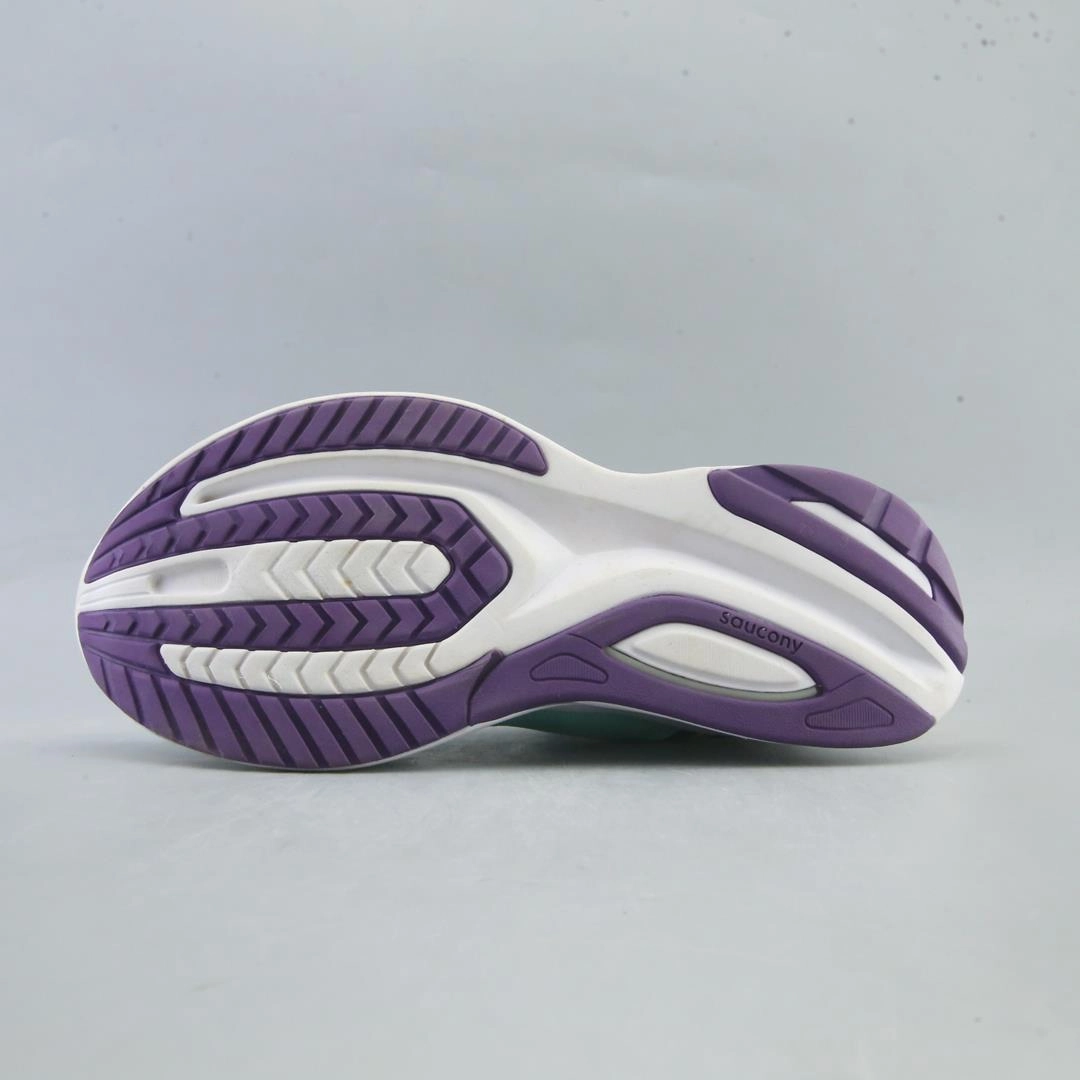 SAUCONY GUIDE 15 Saucony casual footwear looks