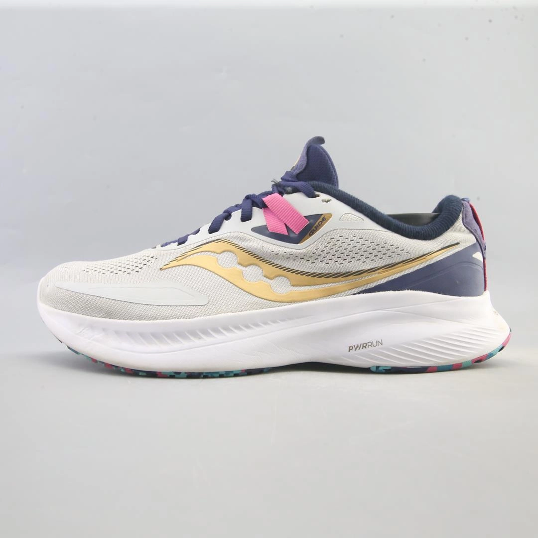SAUCONY GUIDE 15 Saucony classic running sneaker designs