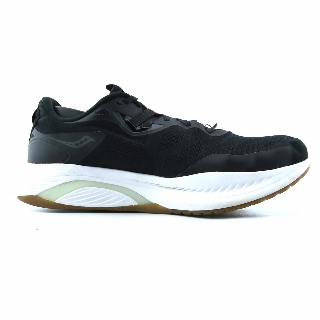 SAUCONY GUIDE 15 Saucony running shoe close-ups