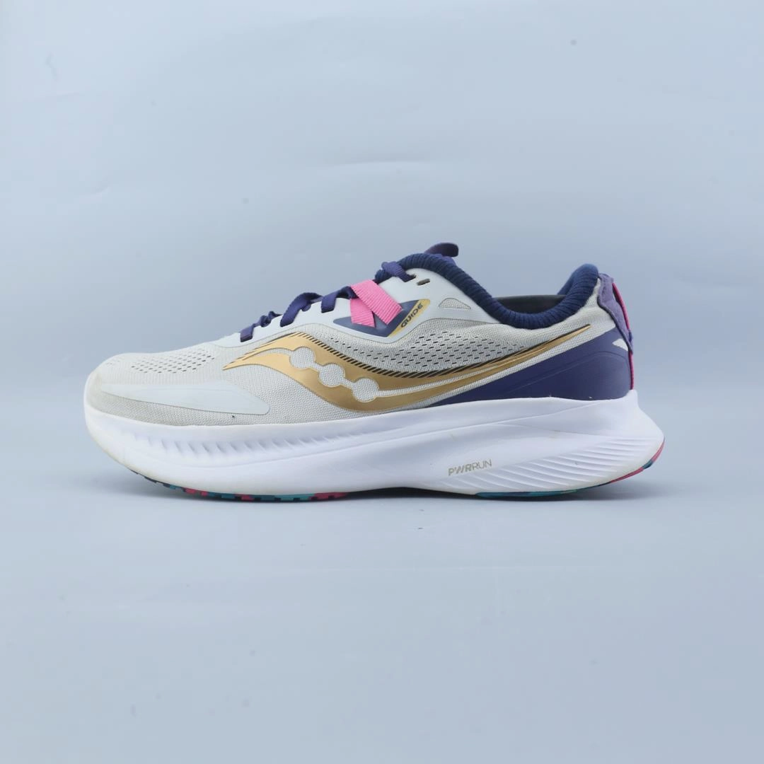 SAUCONY  GUIDE 15 Saucony durable athletic footwear