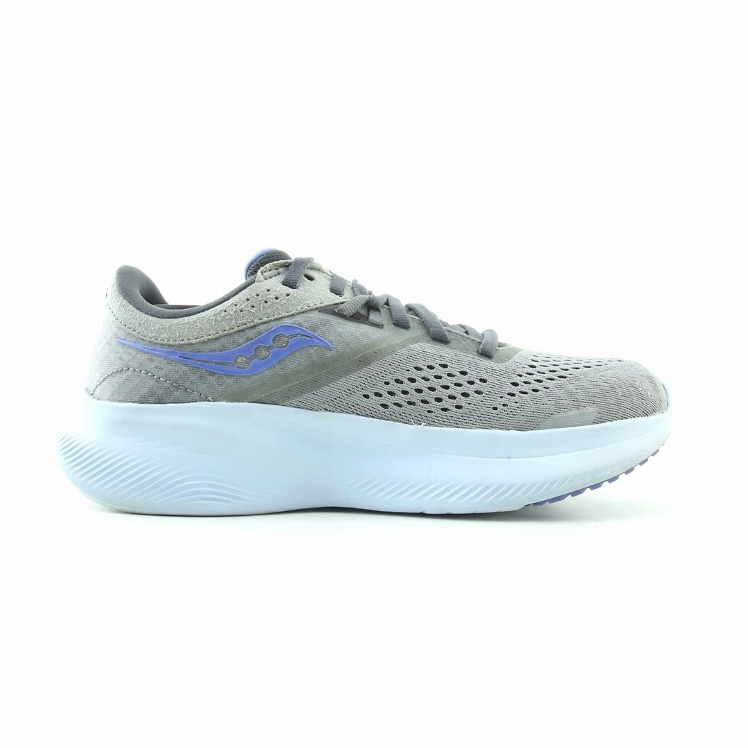 SAUCONY GUIDE 16 Saucony running shoe close-ups