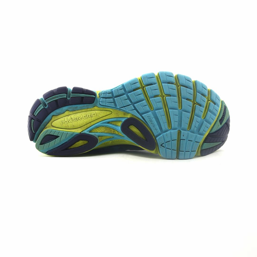 SAUCONY GUIDE 8 Saucony casual footwear looks