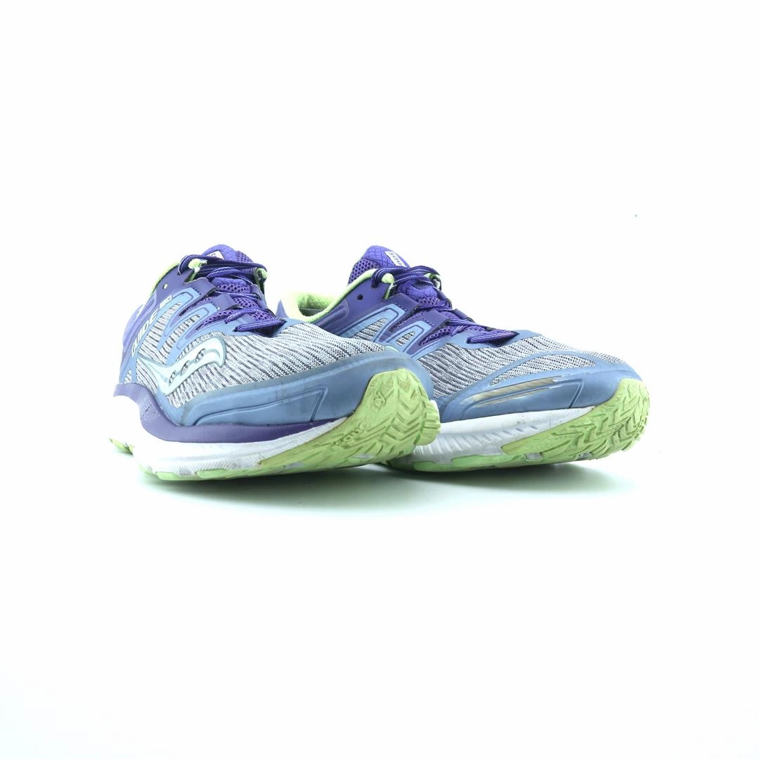 SAUCONY GUIDE ISO Saucony running shoe close-ups
