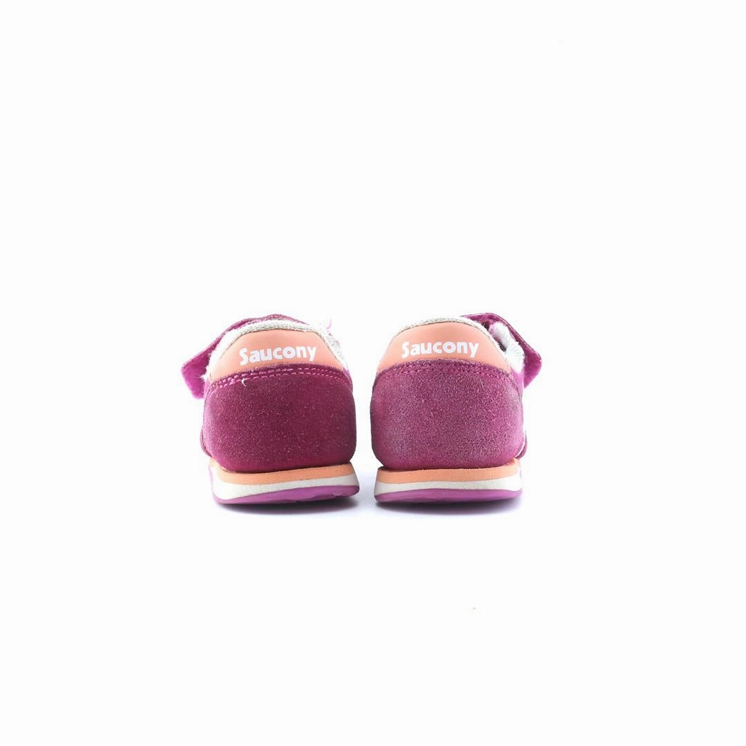 SAUCONY JAZZ LOW PRO Saucony running shoe close-ups