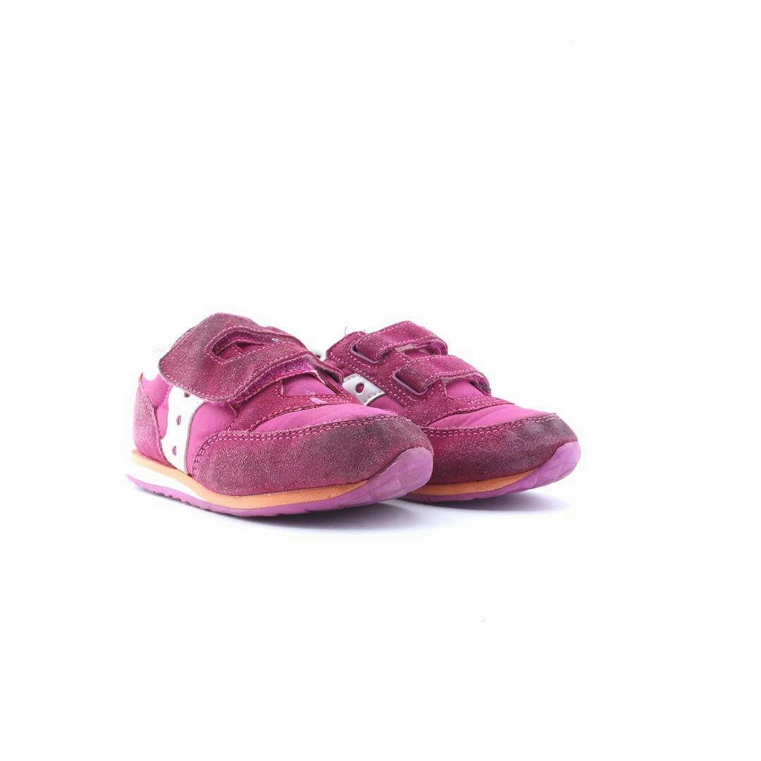 SAUCONY JAZZ LOW PRO Saucony running shoe close-ups