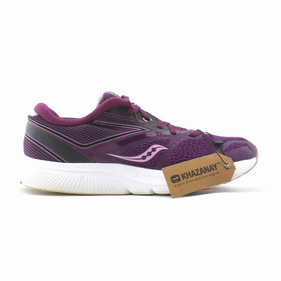 SAUCONY KINVARA 9 Saucony casual footwear looks