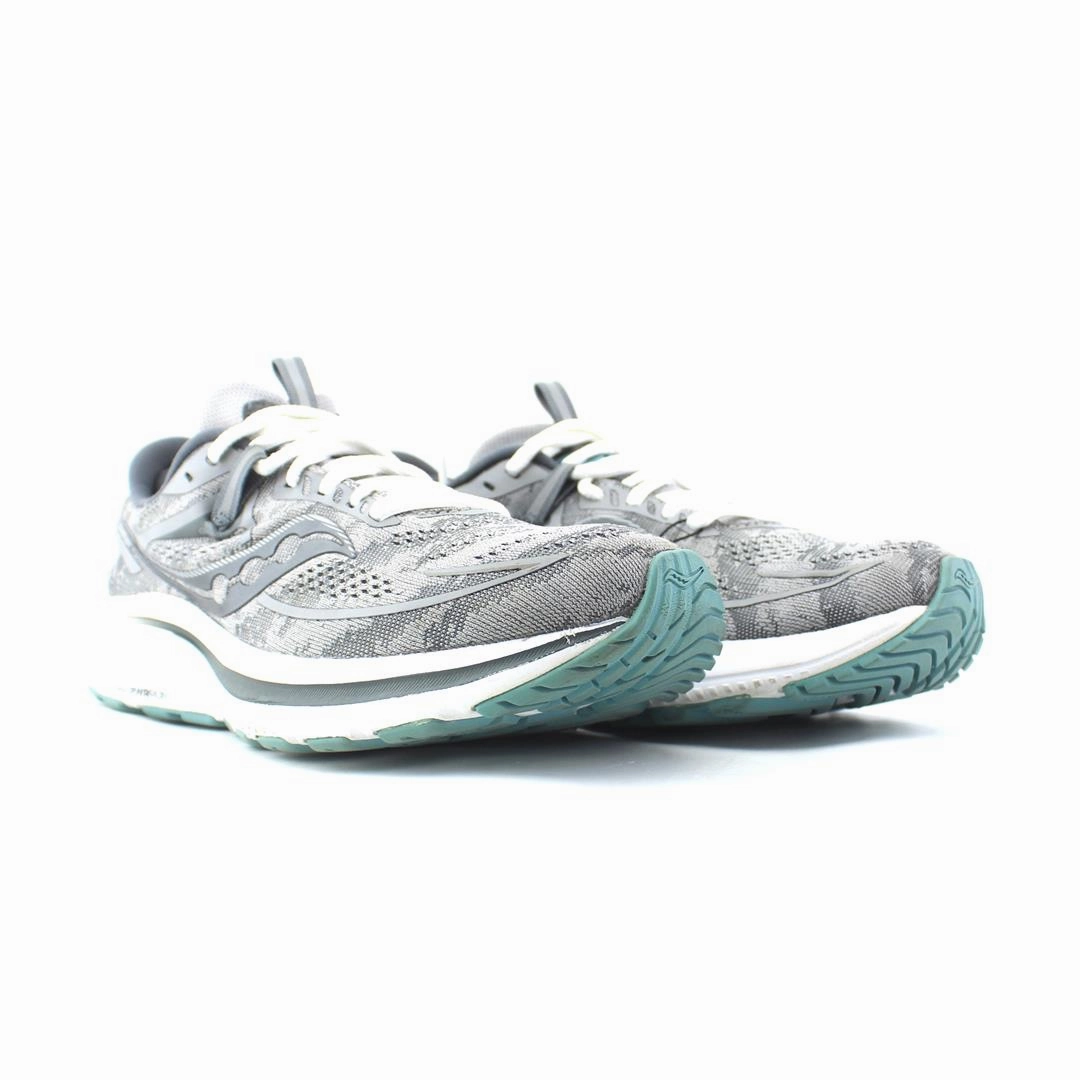 SAUCONY OMNI 21 Saucony casual footwear looks