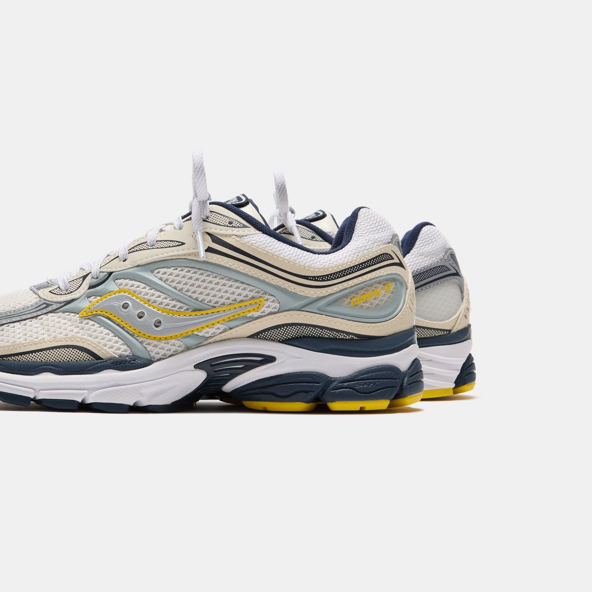 Saucony Progrid Omni 9 - White / Multi Saucony Lightweight Shoes