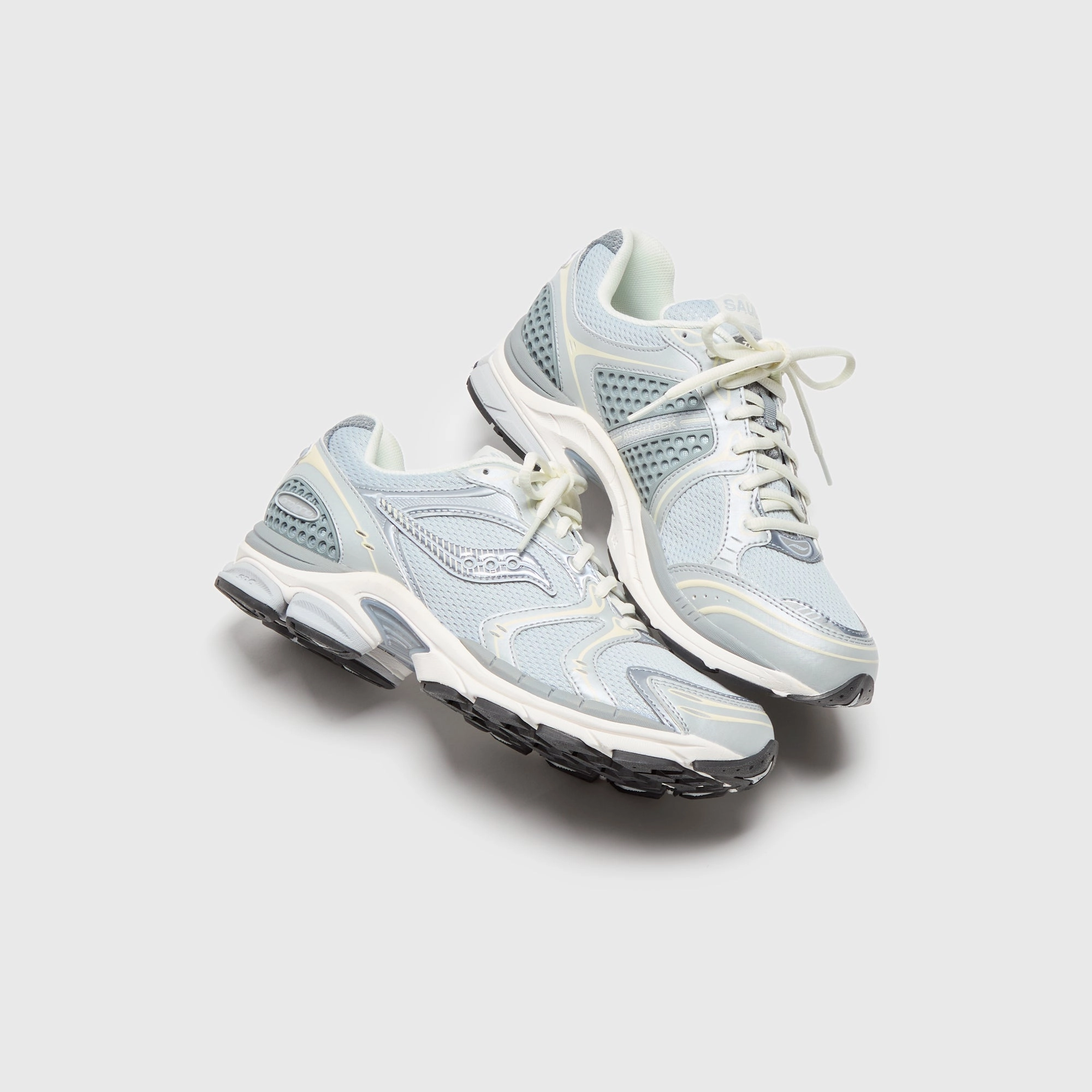 Saucony Progrid Triumph 4 - Light Grey Saucony Lightweight Shoes