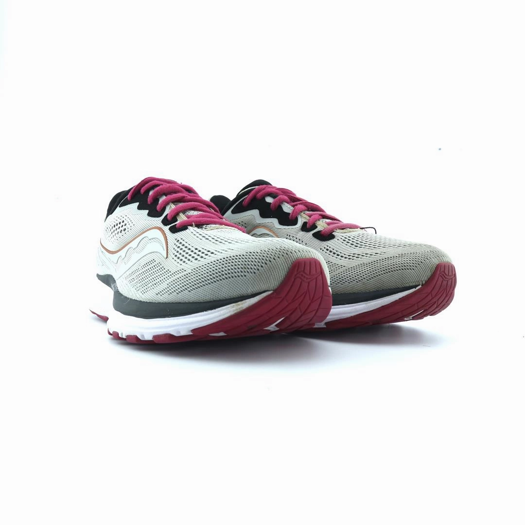 SAUCONY RIDE 14 Saucony running shoe close-ups