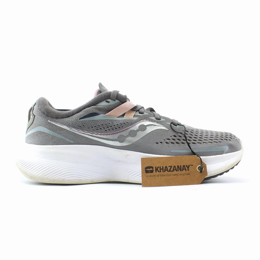 SAUCONY RIDE 15 Saucony casual footwear looks