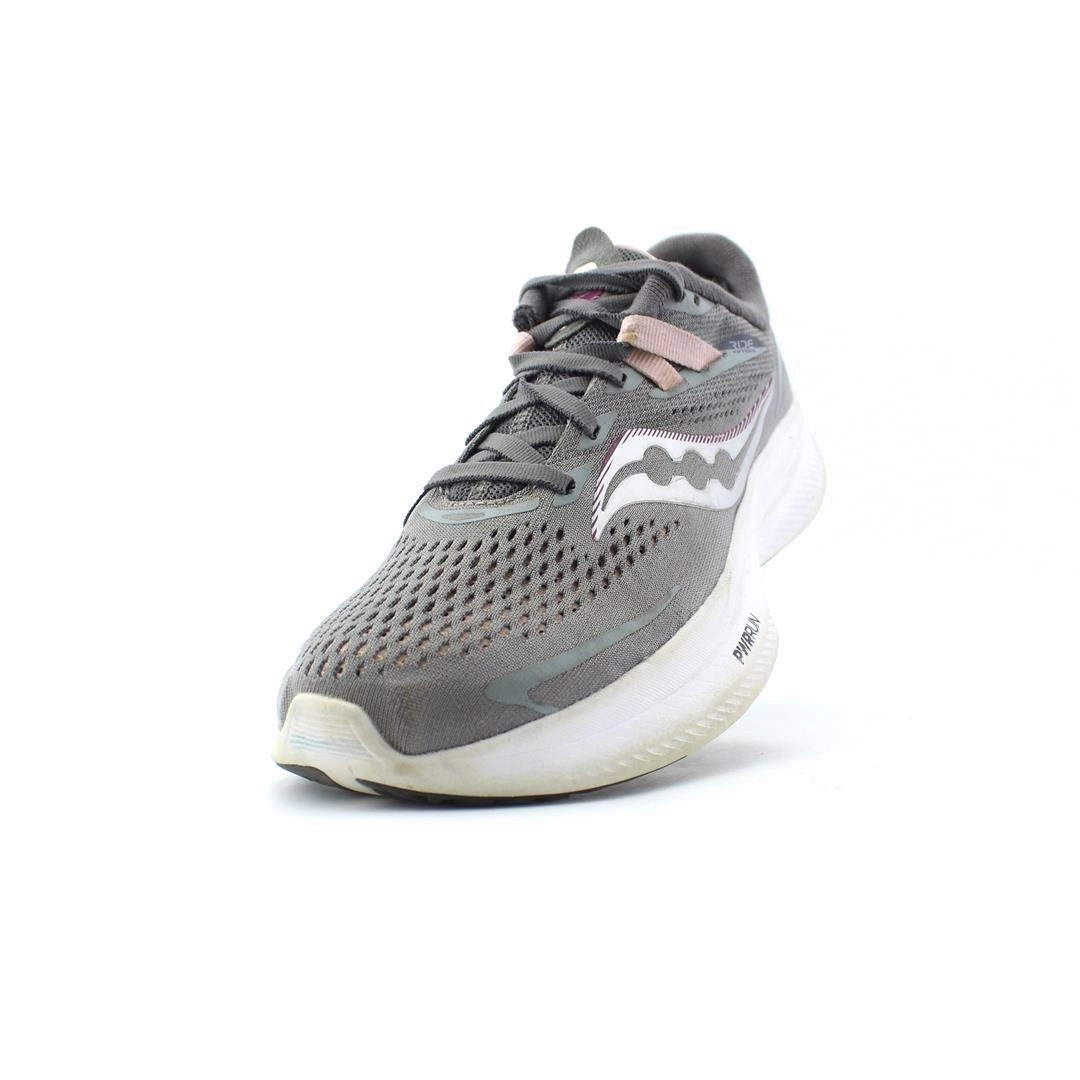 SAUCONY RIDE 15 Saucony casual footwear looks