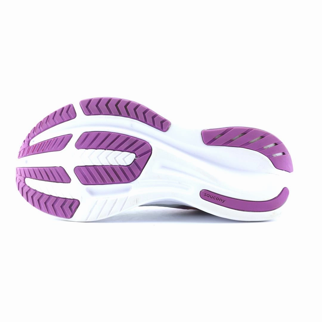 SAUCONY RIDE 16 Saucony running shoe close-ups